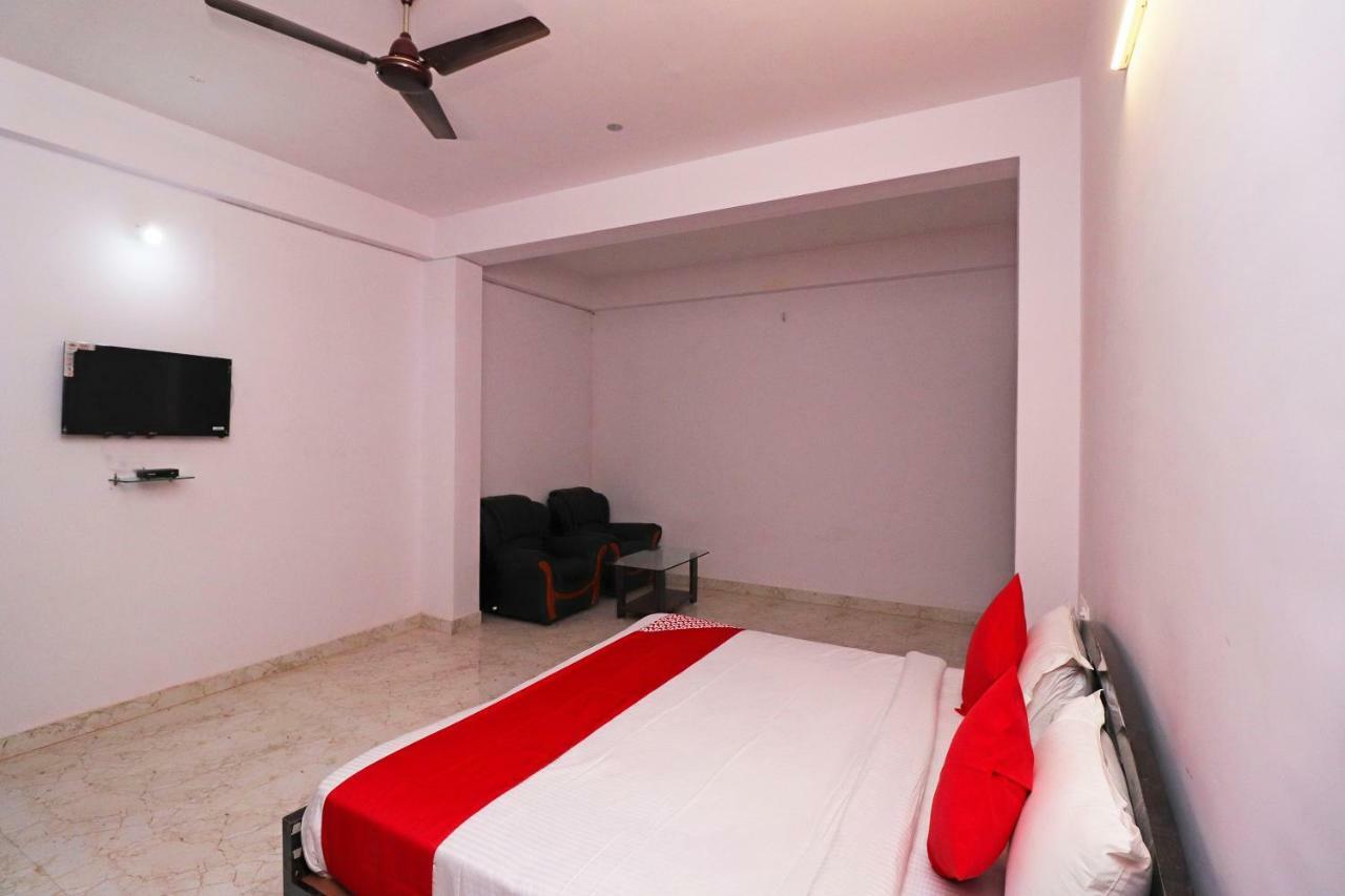 Oyo 39774 Hotel Kanishka Residency Jabalpur Exterior foto
